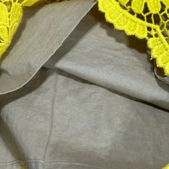 Talbots Top Size 6 - Picture 4 of 5